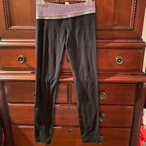 Lululemon/ Ivivva leggings
